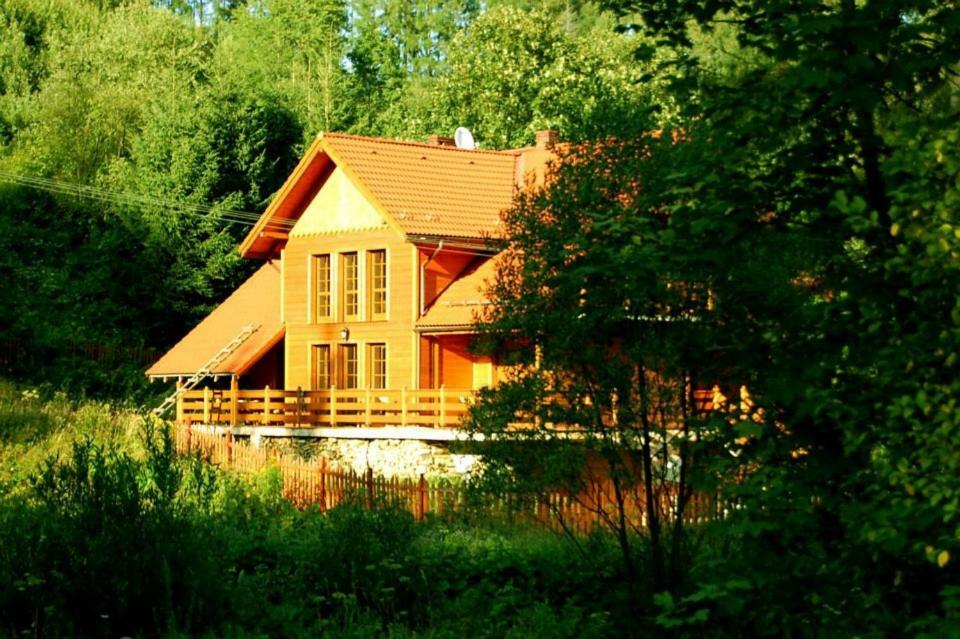 Hotel Pensjonat Danielka Ujsoły Exterior foto